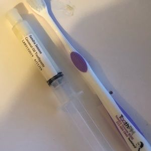 Year supply of toothbrushes (6)